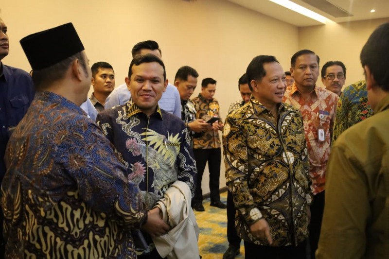 Rapat Satgas Tingkat Menteri, Wagub Fadhlullah Tekan Percepatan Huntara dan Huntap