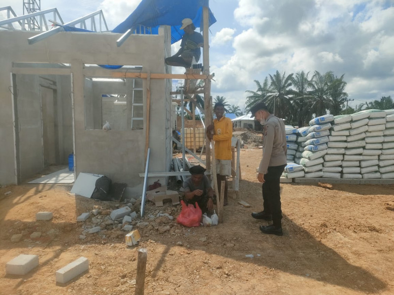 POLRI BANGUN HUNIAN TETAP BAGI KORBAN BANJIR DI KEJURUAN MUDA, PROGRES TERUS MENINGKAT