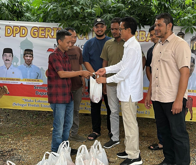 DPD Gerindra Aceh Sembelih 10 Ekor sapi, Wagub Aceh Titip Salam Idul Adha dari Saudi Arabia