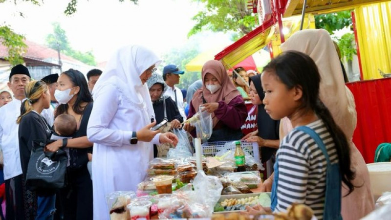 Penjual Makanan-Minuman di Banda Aceh Boleh Jualan Sore Hari Selama Ramadan