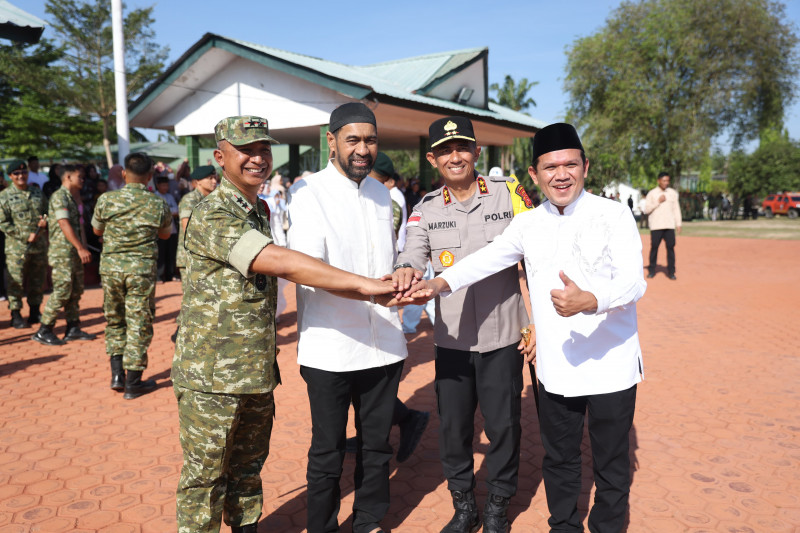 Wagub Aceh Dampingi Presiden Prabowo Shalat Idul Fitri di Aceh Tamiang