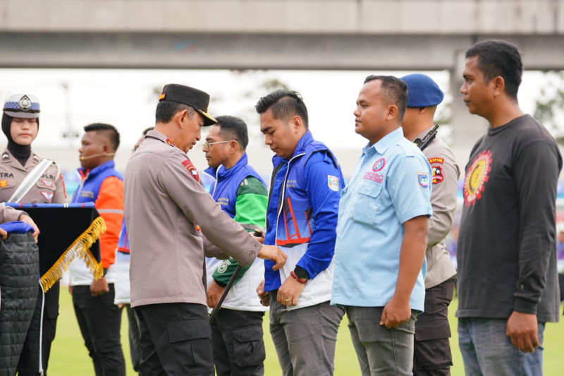 Pimpin Apel Ojol-Buruh di Sumsel, Kapolri Tekankan Jaga Persatuan hingga Stabilitas Nasional