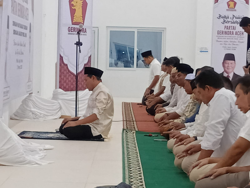 Buka Puasa Gerindra di Pidie Jaya, Wagub Aceh Fadhlullah Jadi Imam Salat Magrib