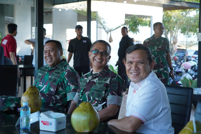 Wagub Aceh Dorong Modernisasi Peternakan, Gandeng Pangdam IM Perkuat Sinergi Ketahanan Pangan