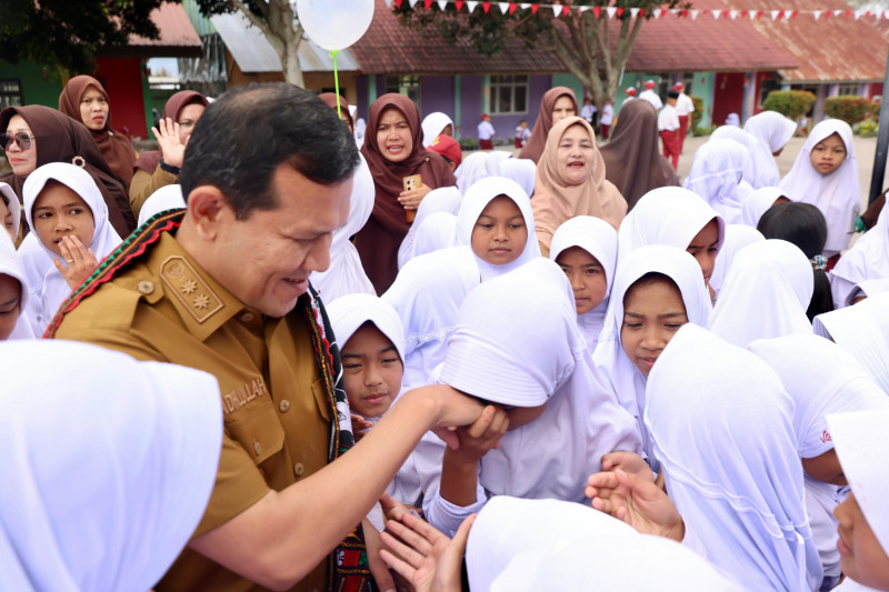 Wagub Aceh Dorong Generasi Muda Kuasai Teknologi Industri Lewat Beasiswa ke Tiongkok