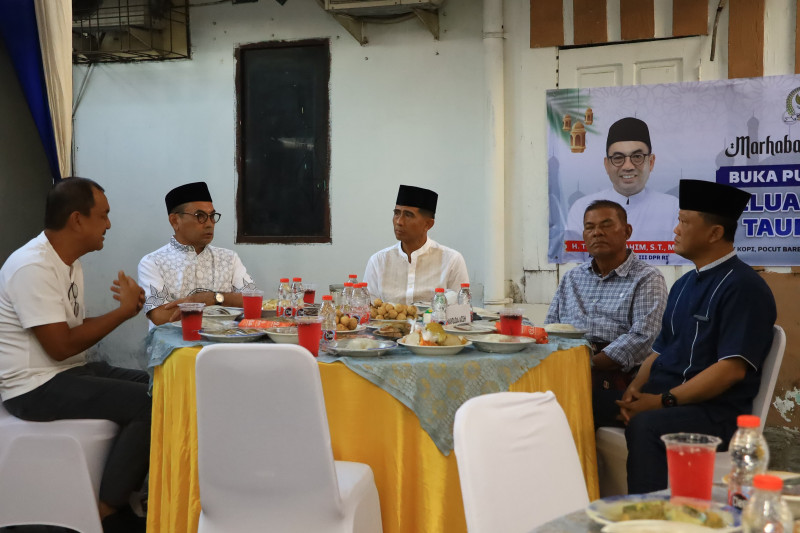 Anggota DPR RI H. Teuku Ibrahim Gelar Bukber Bersama Kapolda Aceh dan Tokoh Masyarakat