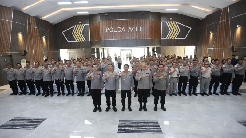 Kapolda Aceh Berikan Arahan kepada Personel Ditpamobvit dan Ditbinmas