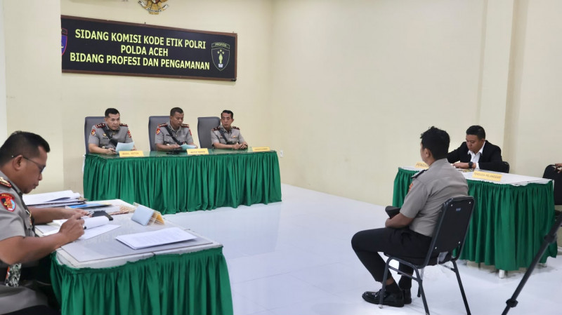 Polda Aceh PTDH Anggota Polres Aceh Selatan yang Terlibat Dugaan Perampokan Toko Emas