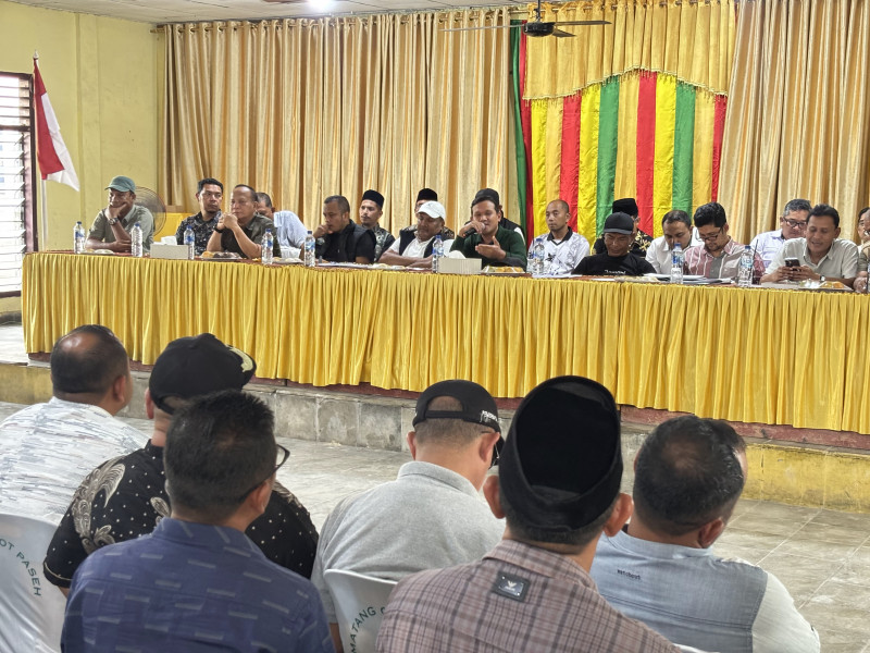 Wagub Aceh Tegaskan: Penerima DTH Tak Berhak Huntara, Warga Bireuen Pilih Huntap