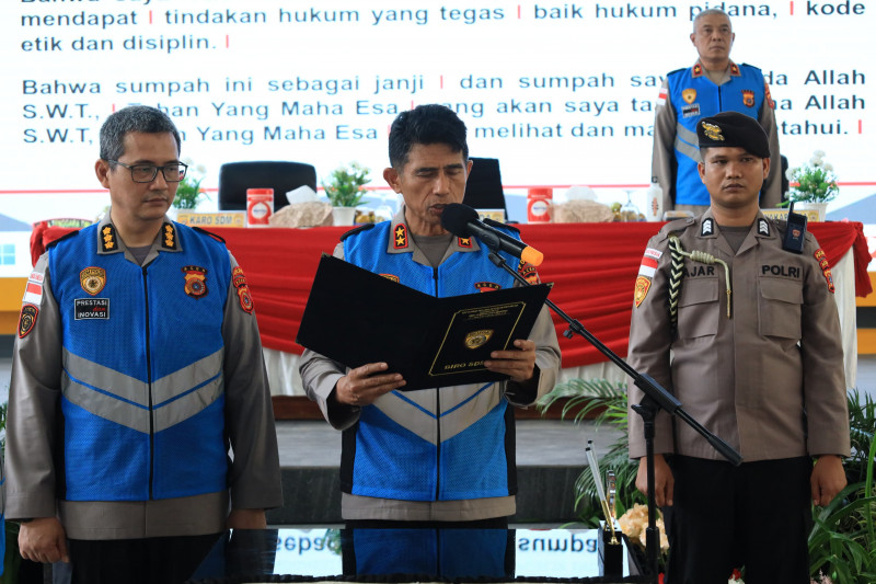 Kapolda Aceh Pimpin Pakta Integritas dan Pengambilan Sumpah Penerimaan Terpadu Calon Anggota Polri 2026
