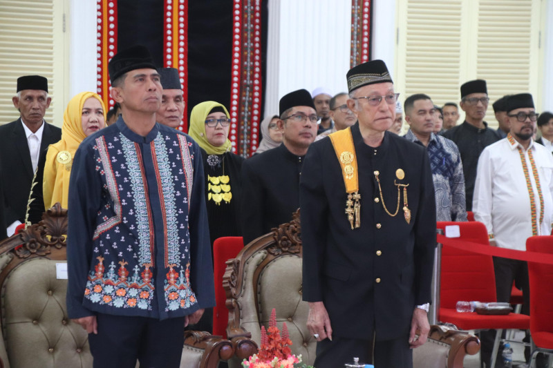 Kapolda Aceh Hadiri Pengukuhan Pengurus Majelis Adat Aceh (MAA) Masa Bhakti 2026–2031